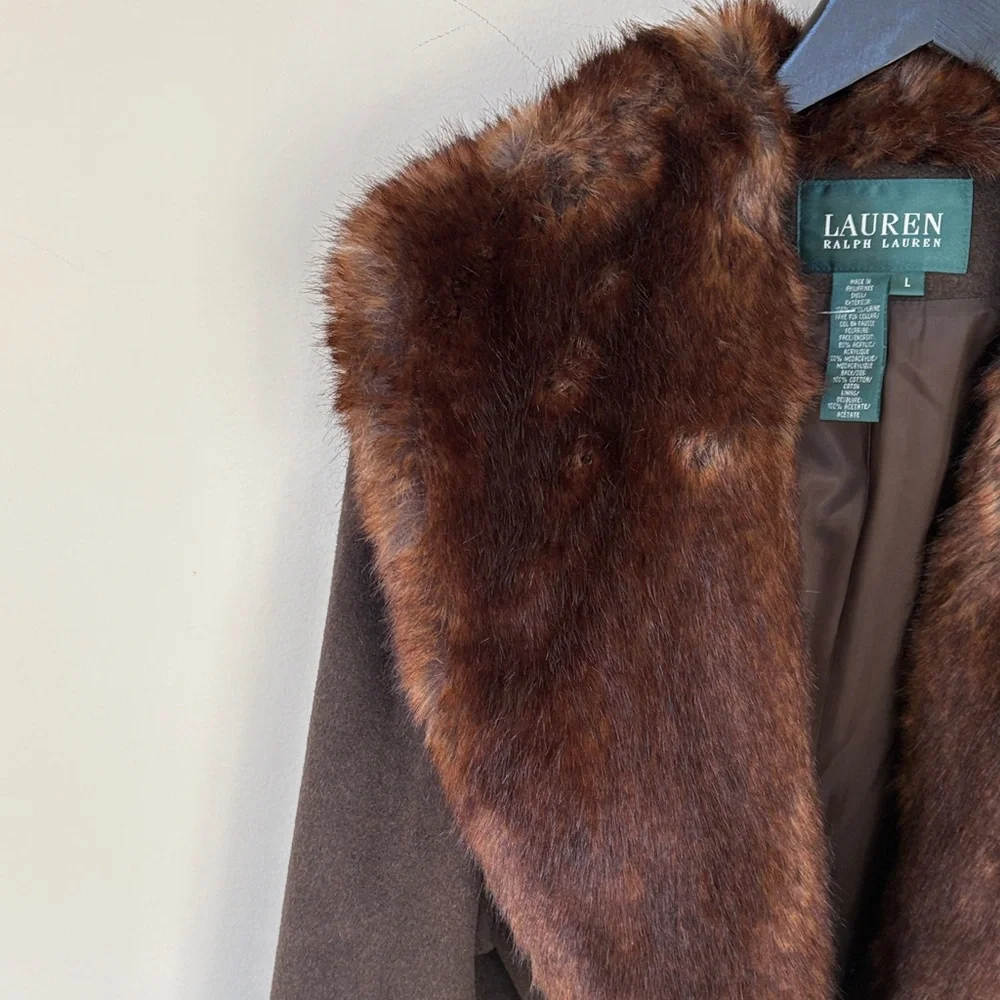 Lauren Ralph Lauren Brown Coat with Faux Fur Collar - Picture 3 of 11